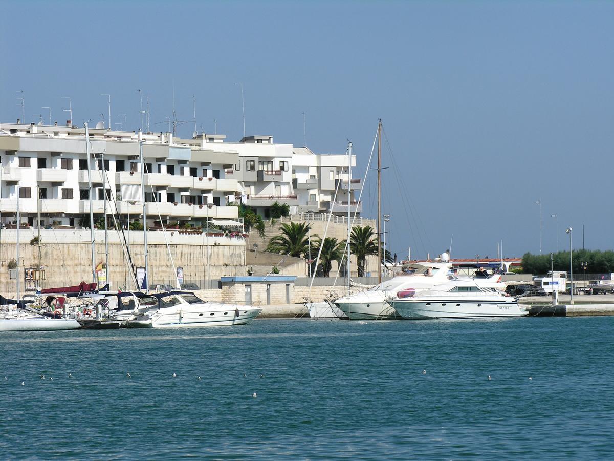 ביצ'לייה B&B La Baia Sea Rooms מראה חיצוני תמונה
