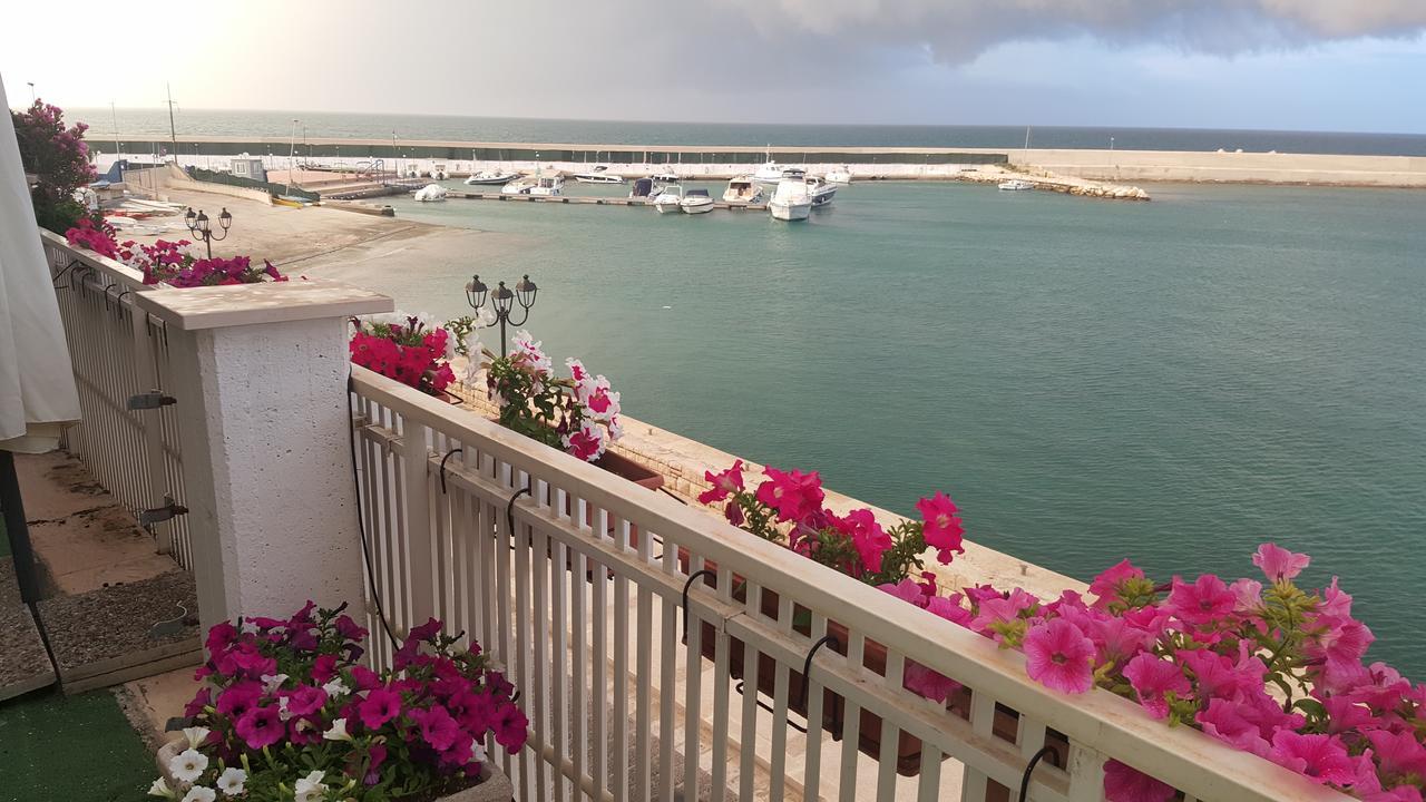 ביצ'לייה B&B La Baia Sea Rooms מראה חיצוני תמונה