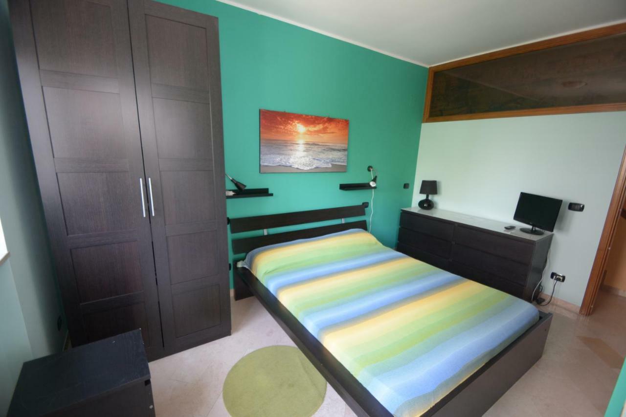 ביצ'לייה B&B La Baia Sea Rooms מראה חיצוני תמונה